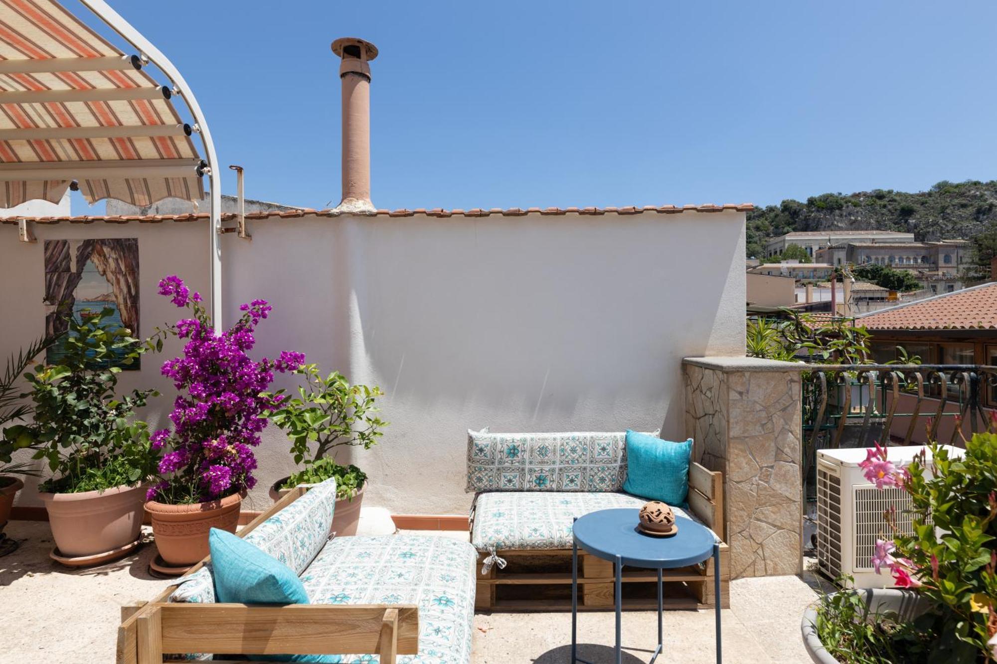 Medusa Exclusive Rooftop Taormina Lägenhet Exteriör bild
